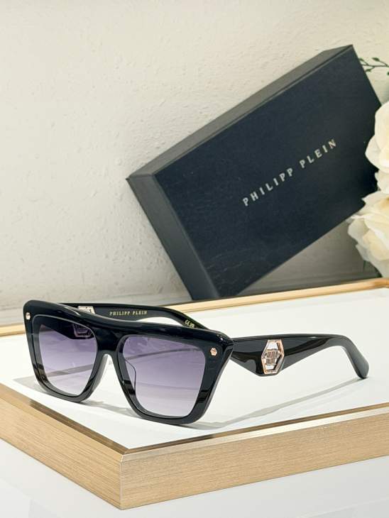 Picture of Philipp Plein Sunglasses _SKUfw80236296fw